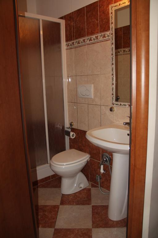 Fanti Rooms Рим Екстериор снимка