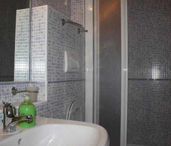 Fanti Rooms Рим Екстериор снимка