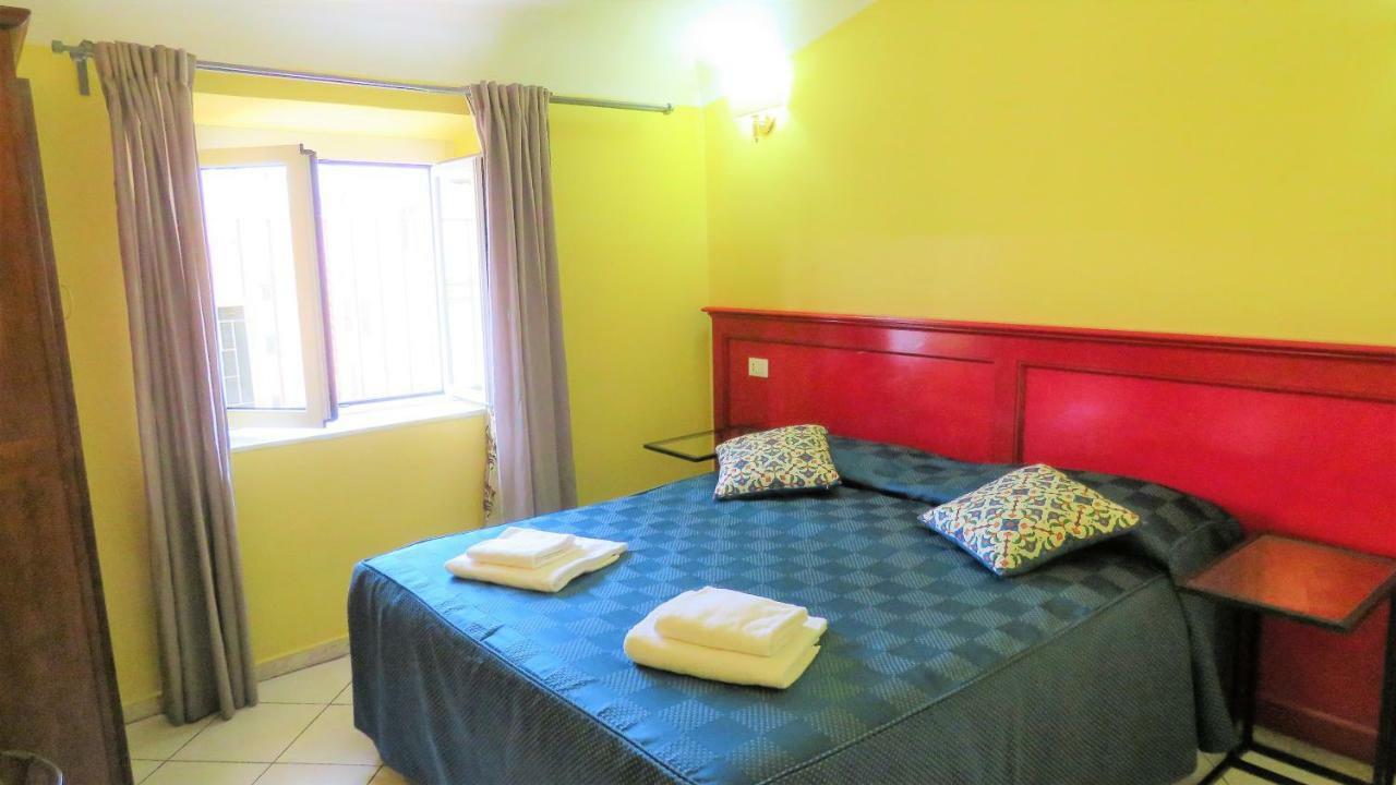 Fanti Rooms Рим Екстериор снимка